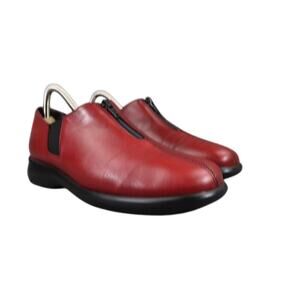 Munro Shoes Womens 8.5 Low Bootie Loafer Vail Red Leather Comfort Fashion Casual